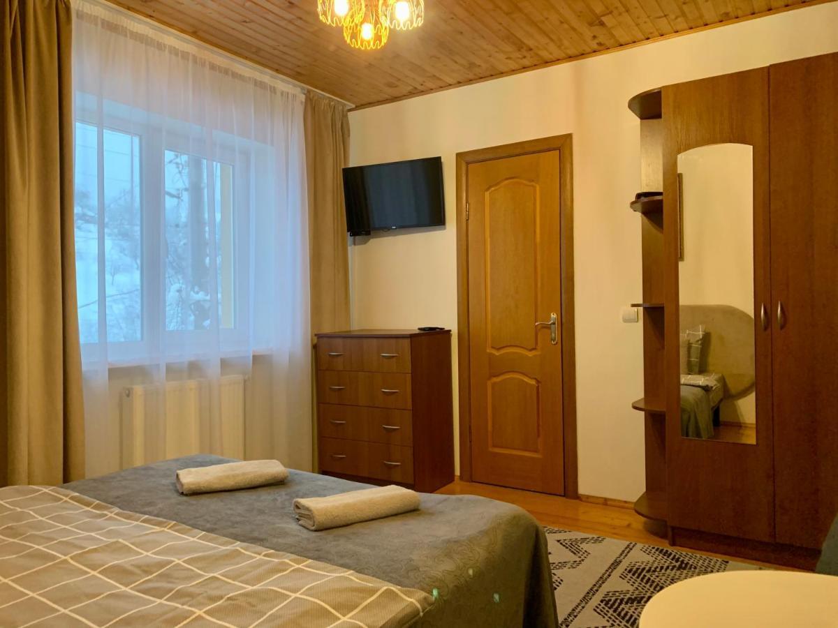 Ніч Над Карпатами Hotel Slavske Exterior photo